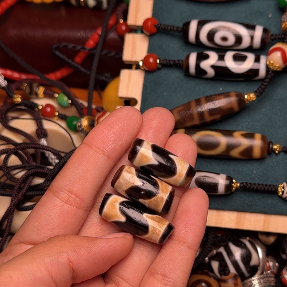 琑***宝吊坠柏香籽/百香籽