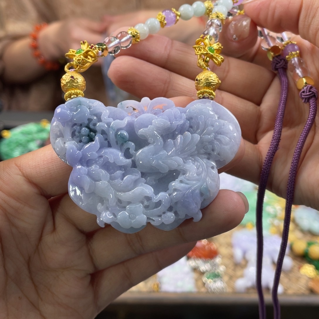 翡翠颈饰未镶嵌代编织