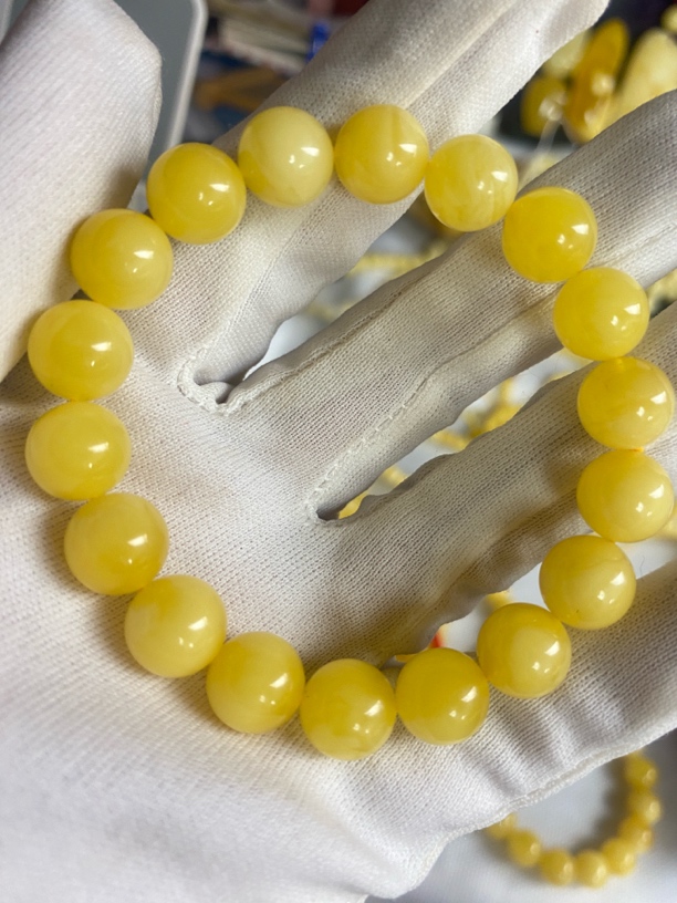 俄料鸡油黄满蜡精品手串