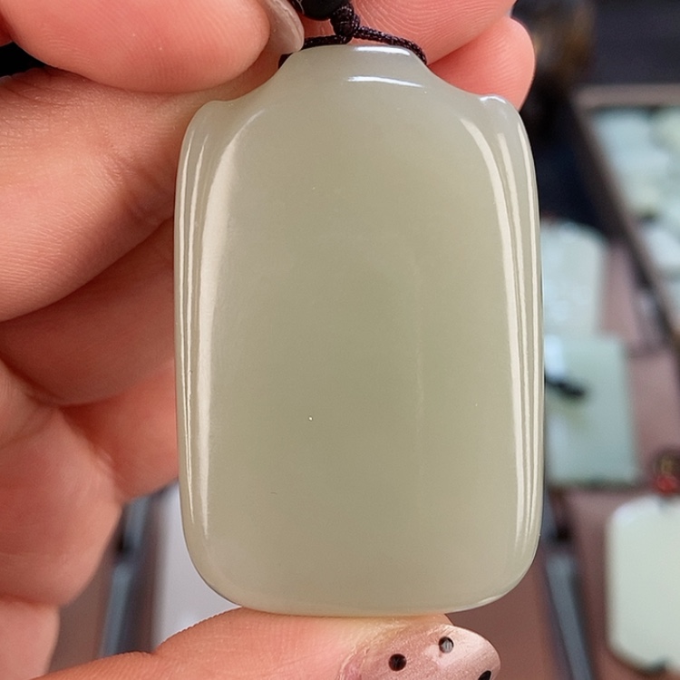 【闪购商品】和田玉颈饰未镶嵌