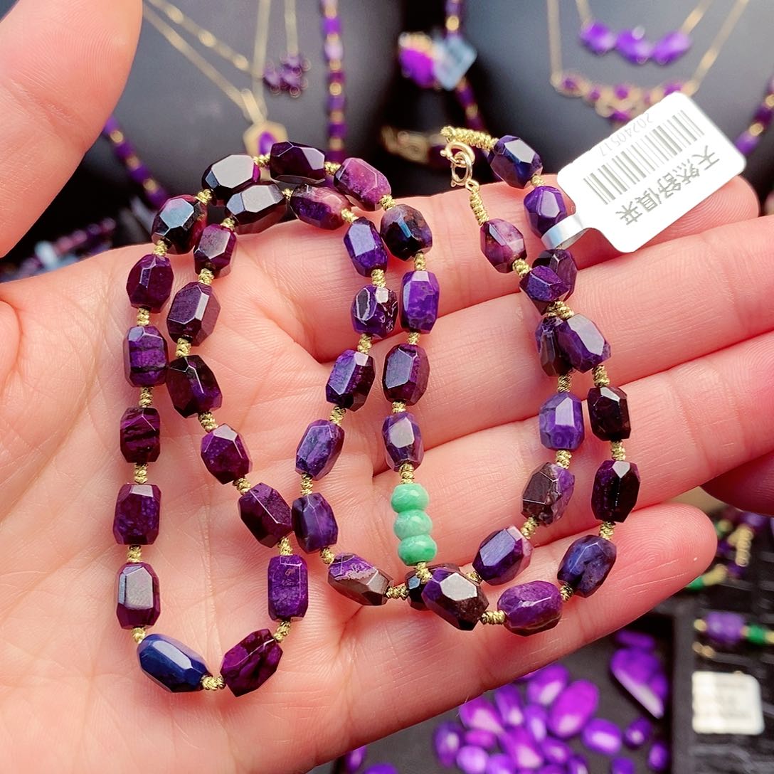 苏纪石（舒俱来）项链18K金镶嵌