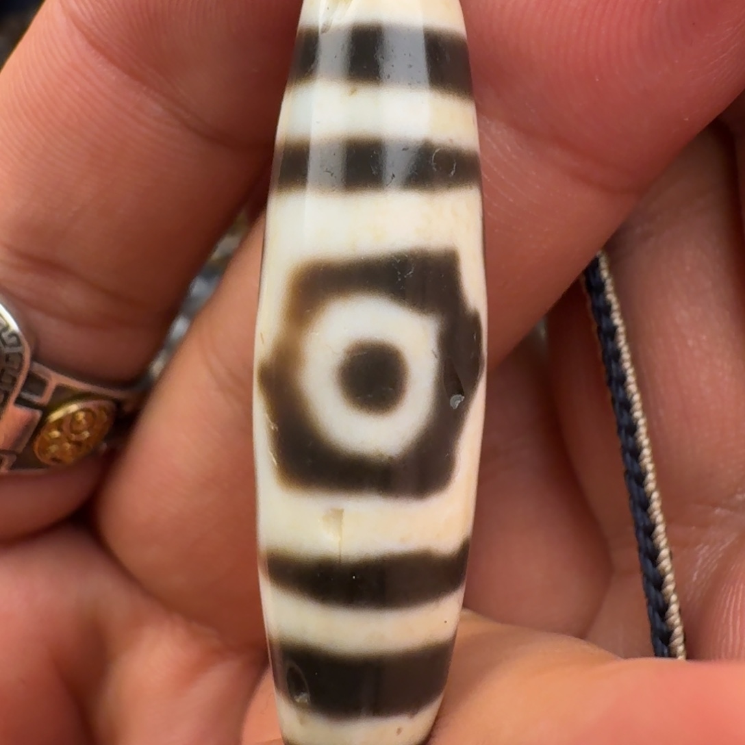 ࿐****非金属非金属仿纯宝盖三眼项链