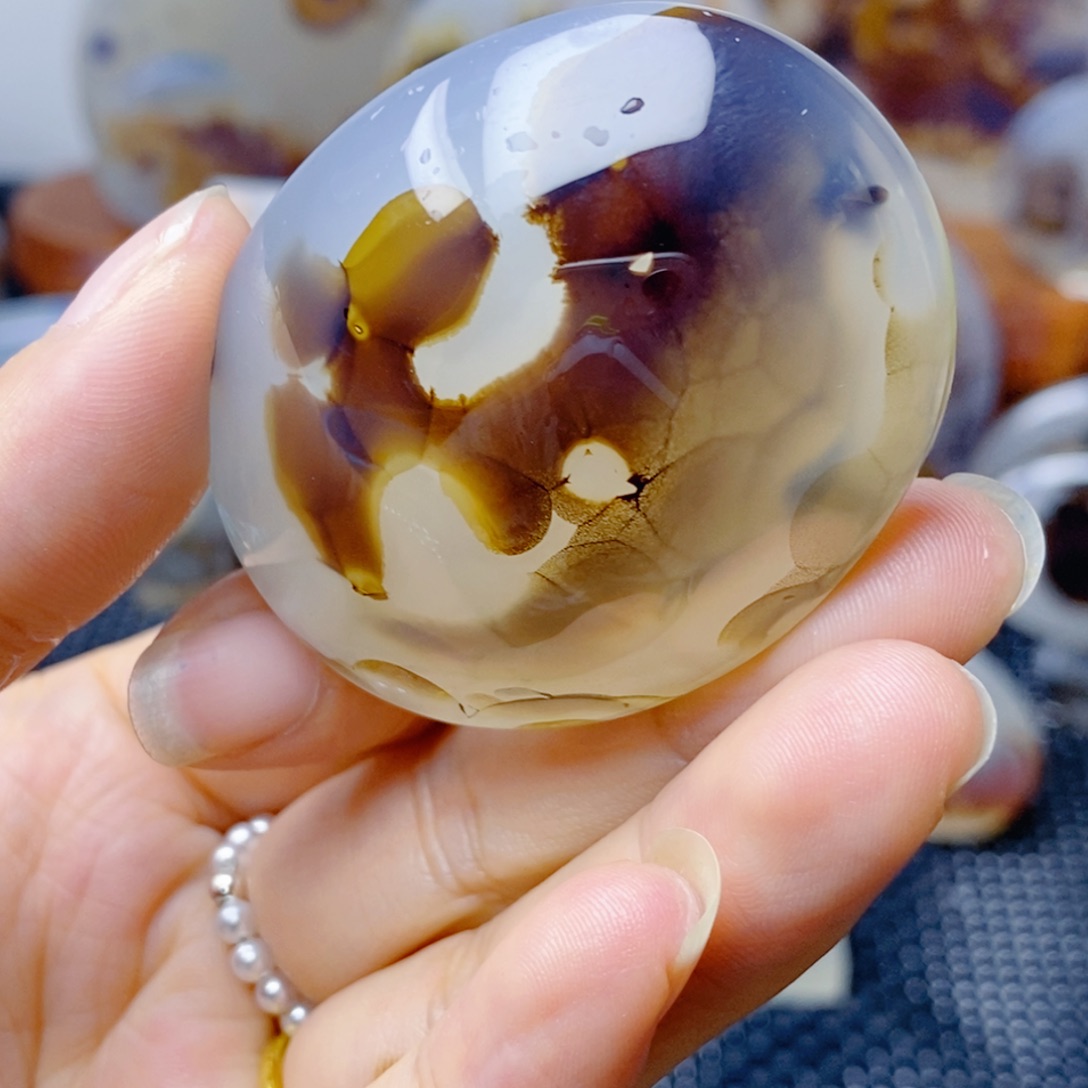 玛瑙/玉髓未镶嵌珠宝奇石