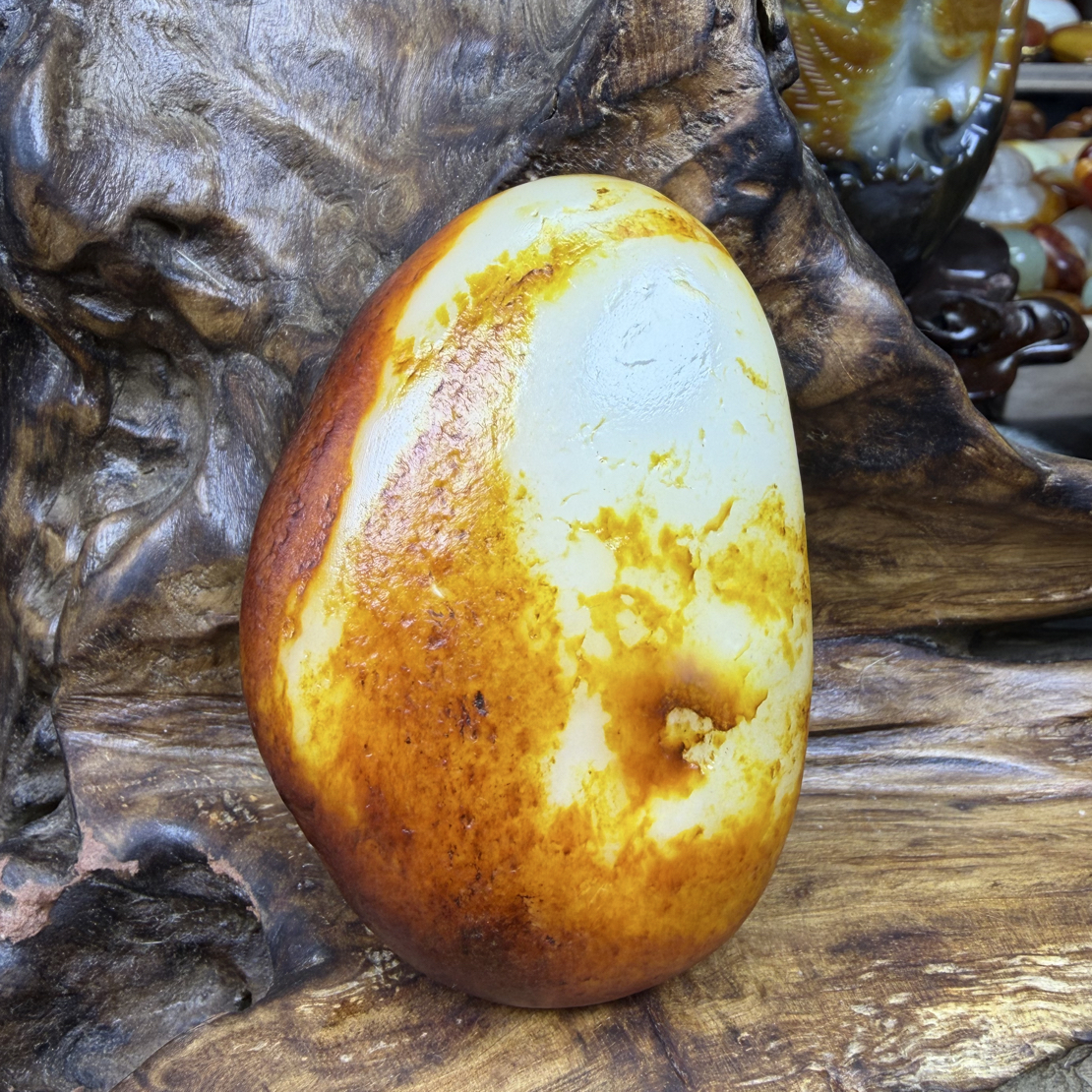 新疆和田玉，155克