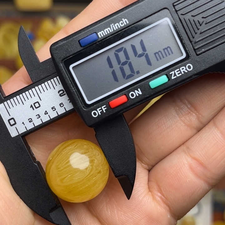 蓝***海蜜蜡未镶嵌珠宝奇石天然蜜蜡散珠微瑕一粒