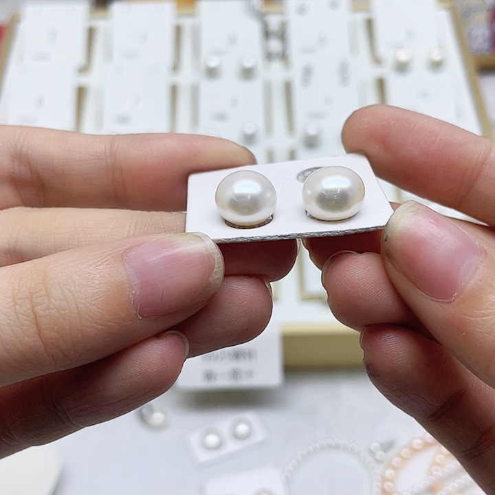 淡水珍珠耳饰银S925镶嵌梨***笑