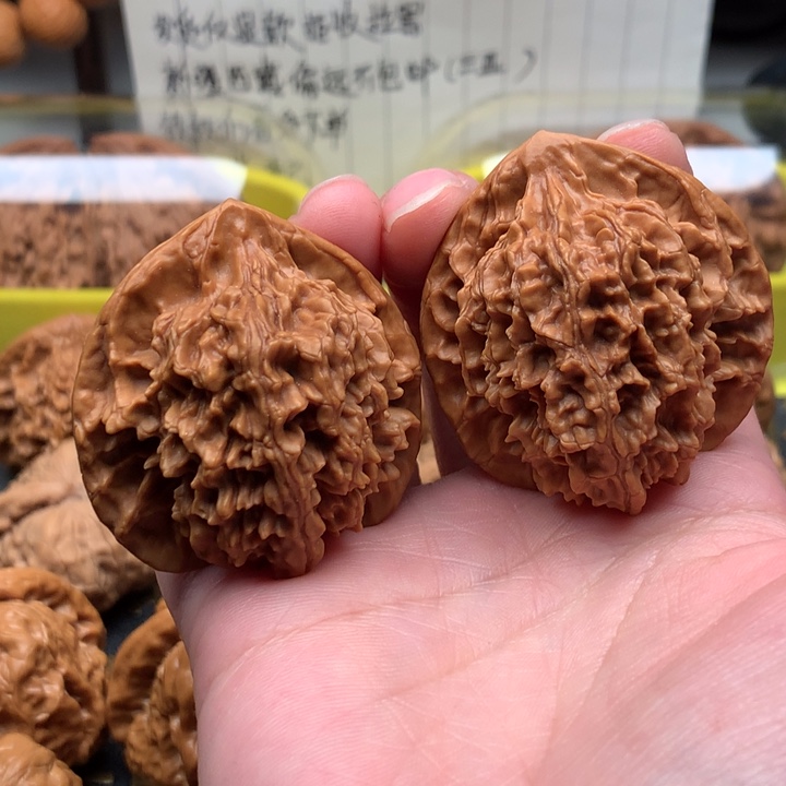 文玩核桃吊坠核桃