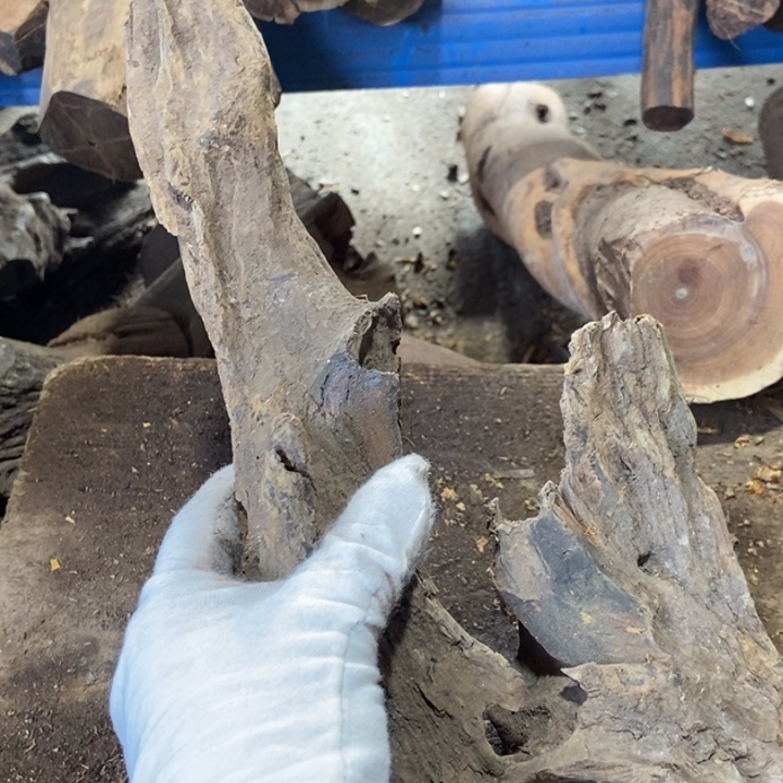 贡木手串强*定制不退不换