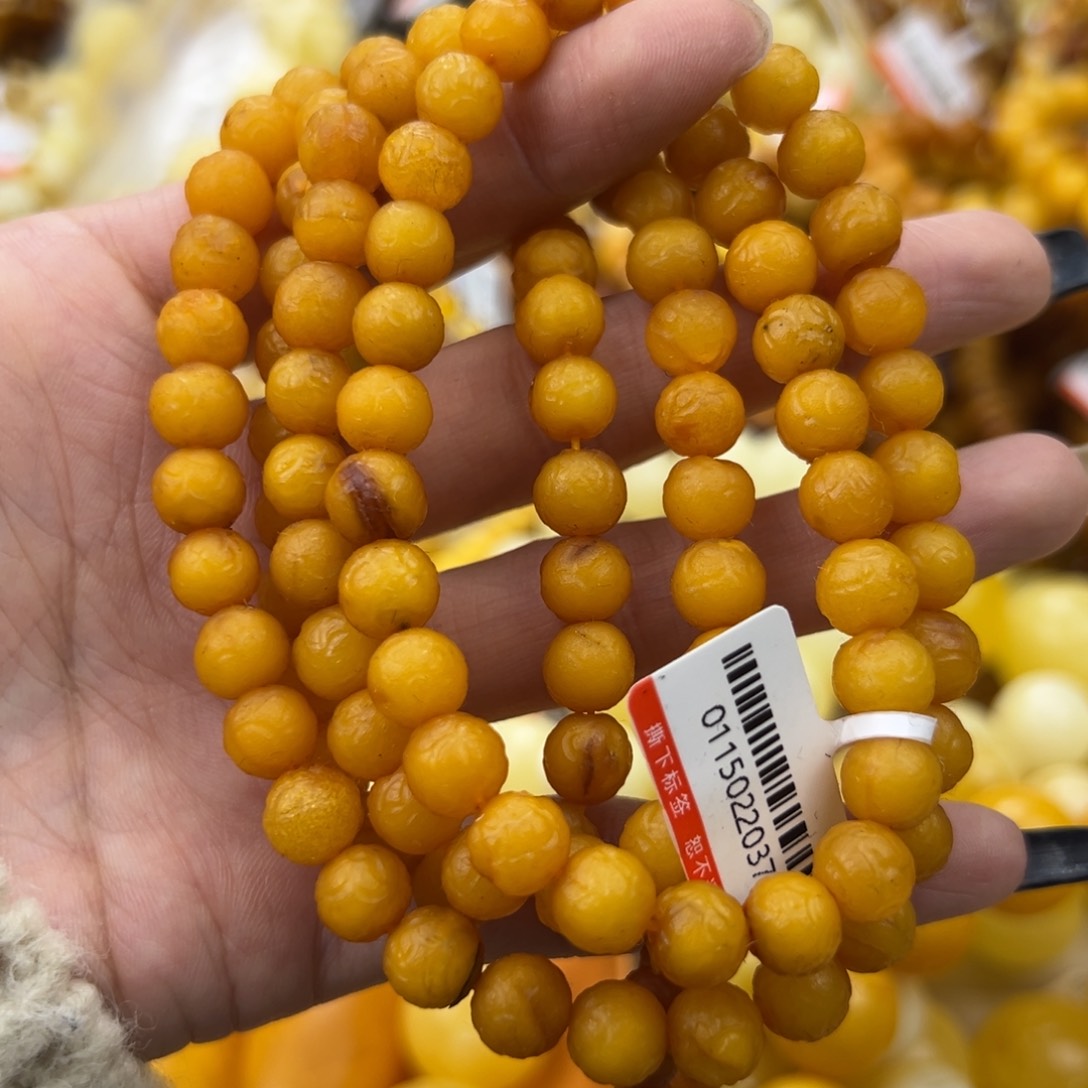 琥珀珠宝奇石未镶嵌