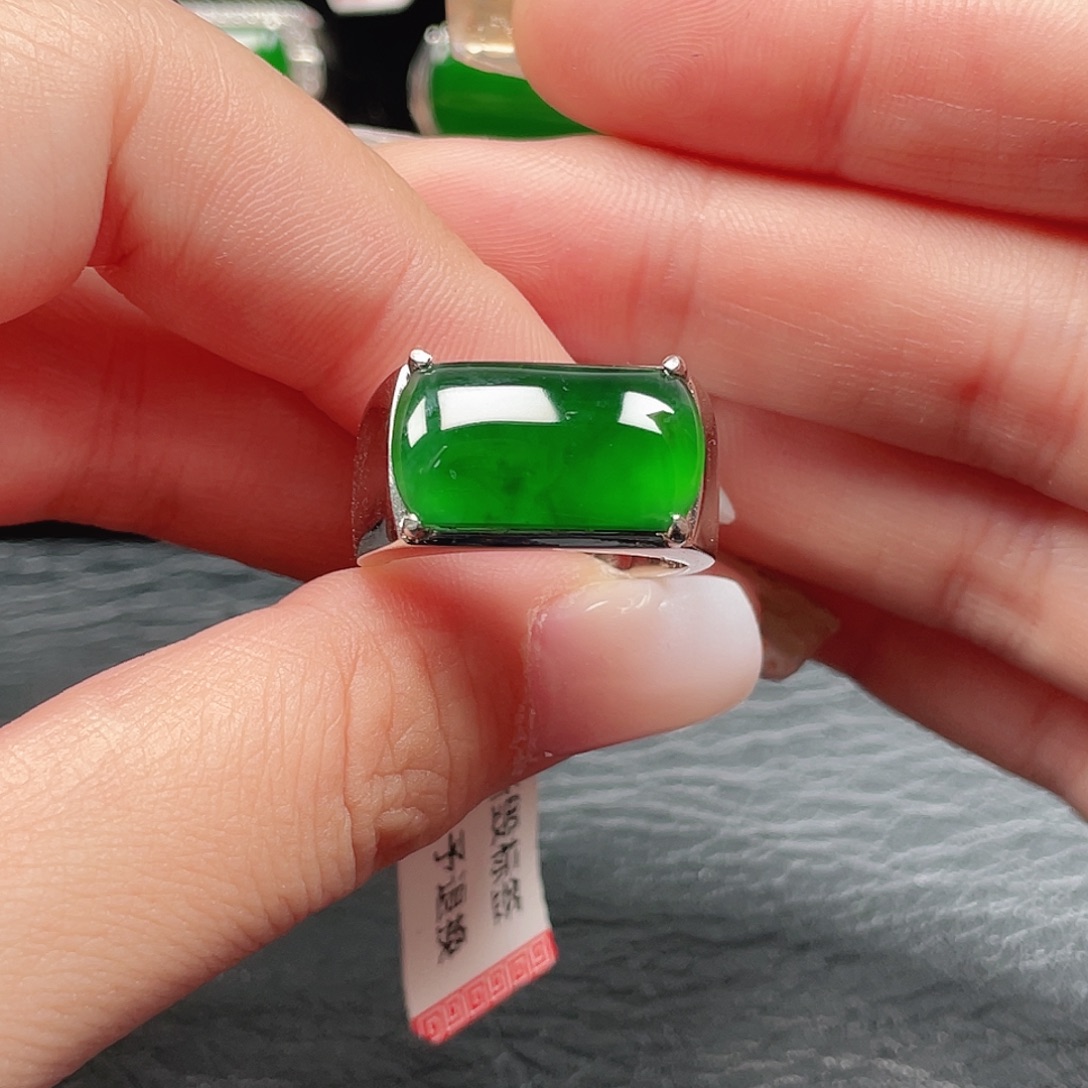 翡翠银S925镶嵌颈饰没有运费险4079