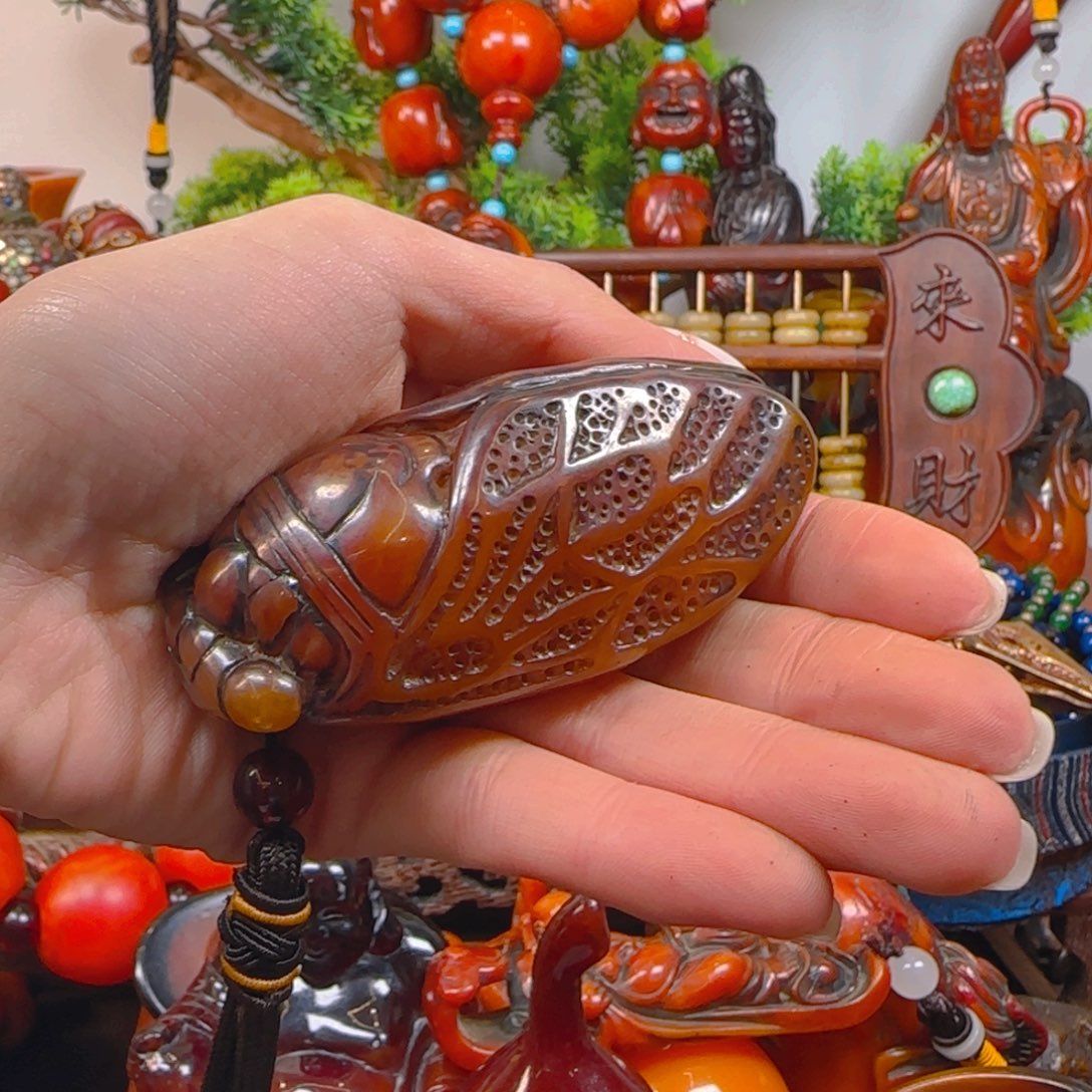 琥珀裸石未镶嵌手把