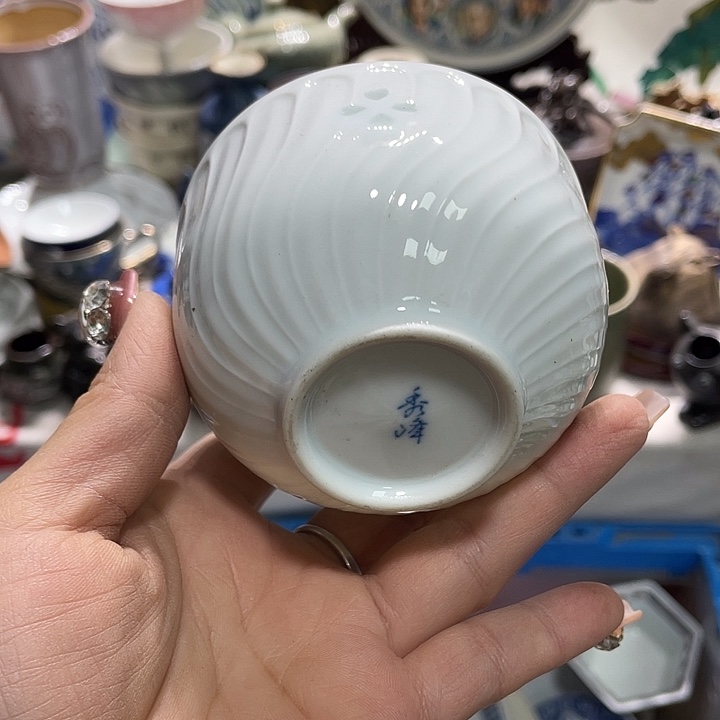 茶杯具盖子不给19.9发带瑕疵牌都是坏的3