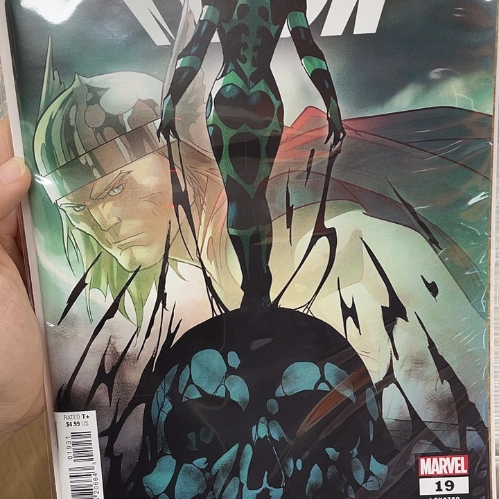 漫威雷神第十九期变体海拉封面