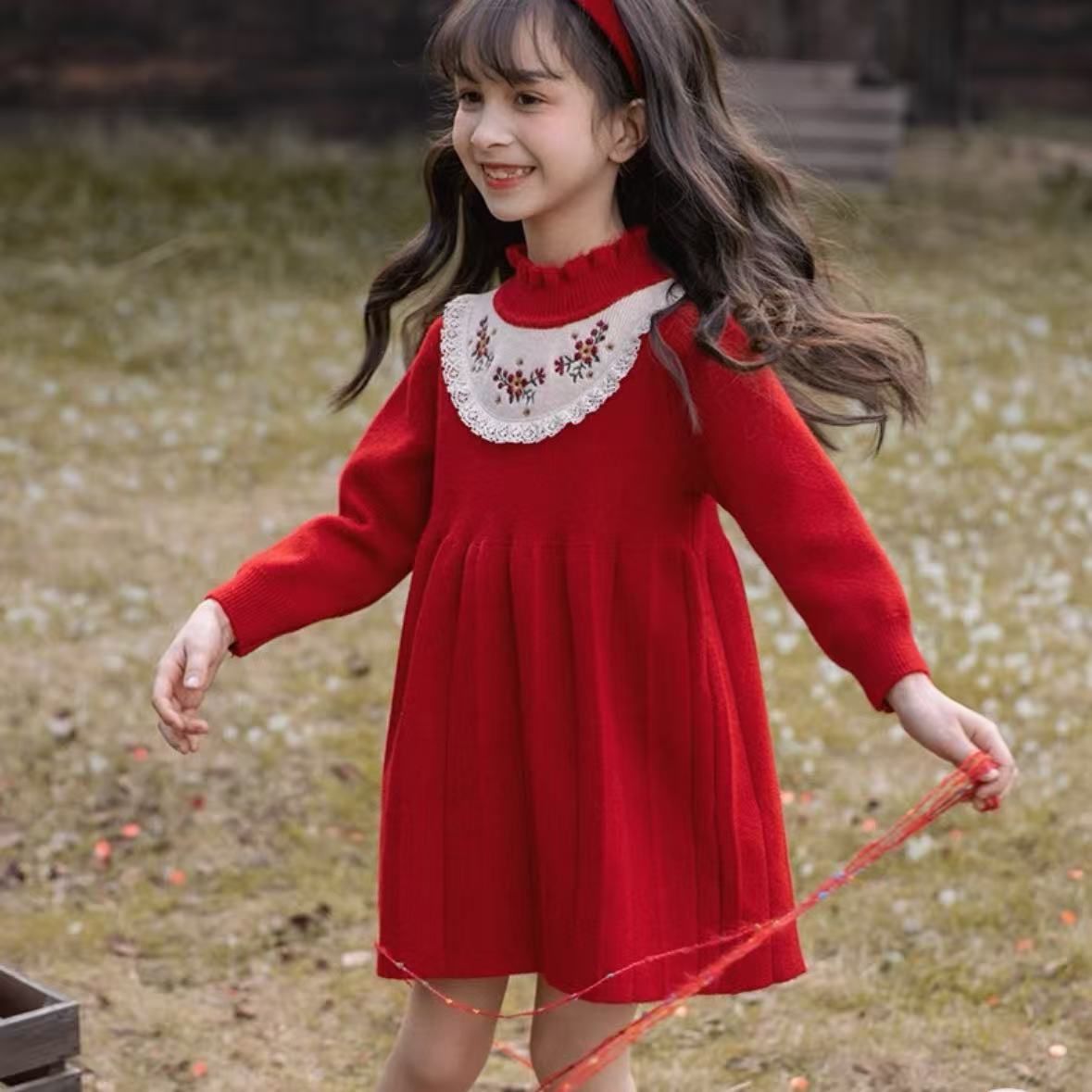 女童刺绣连衣裙宝宝新年衣服儿童过年毛衣公主裙冬季红裙子拜年服