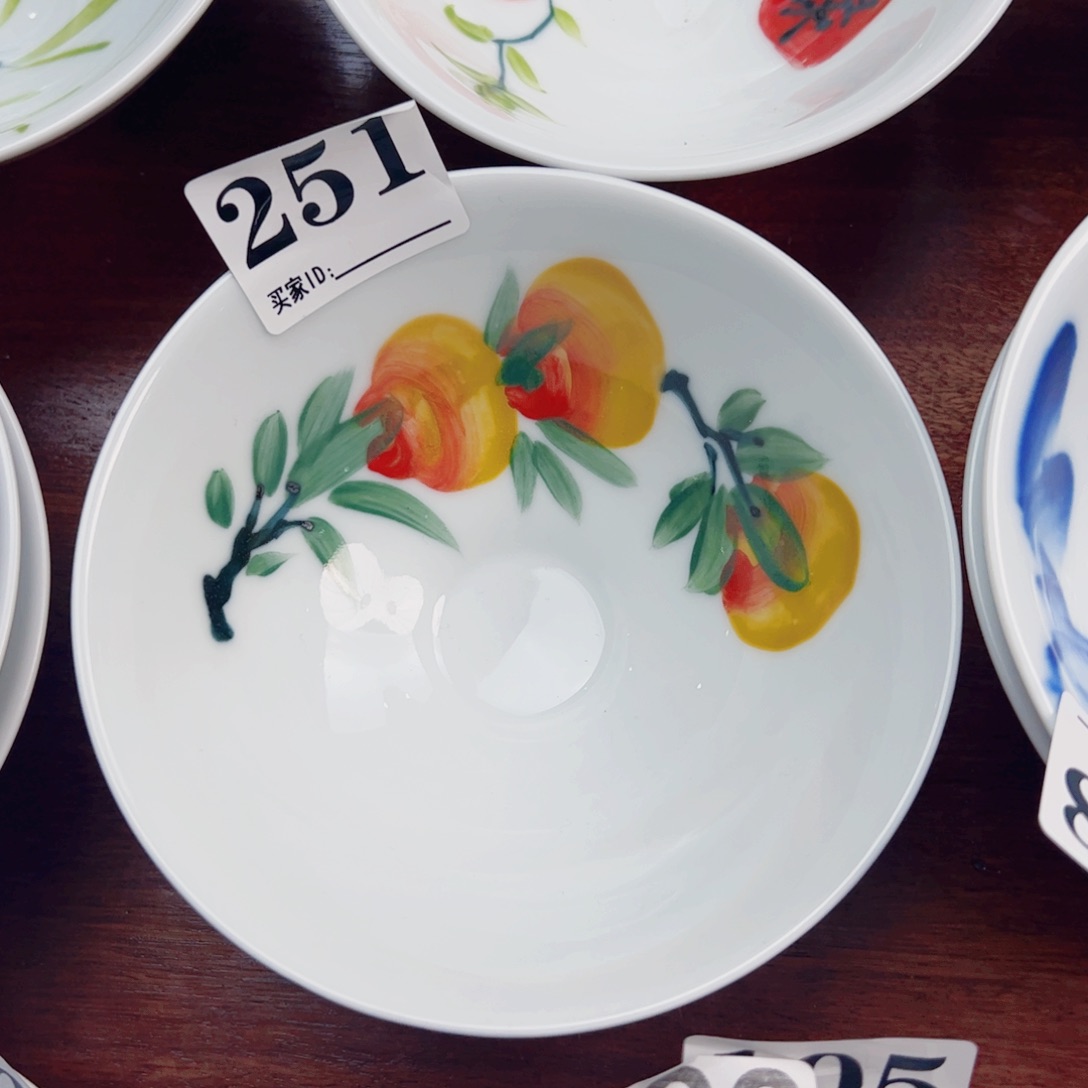 景德镇陶瓷手工手绘制作