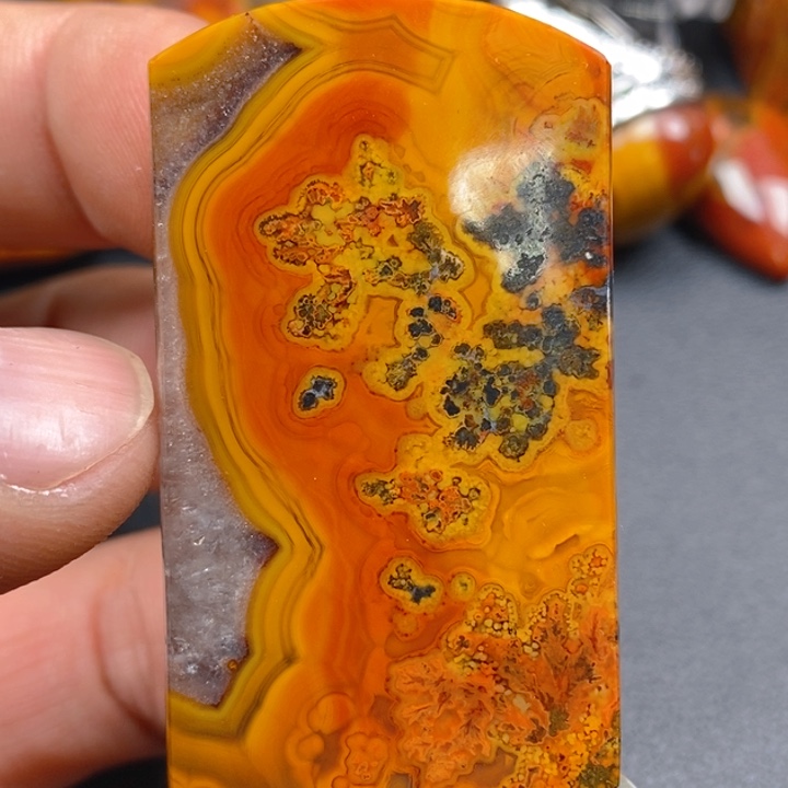 玛瑙/玉髓颈饰未镶嵌?*哥