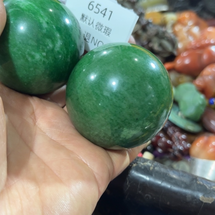 李***利菩提籽类工艺品6541