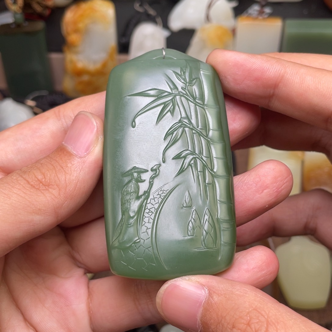 和田玉未镶嵌挂件