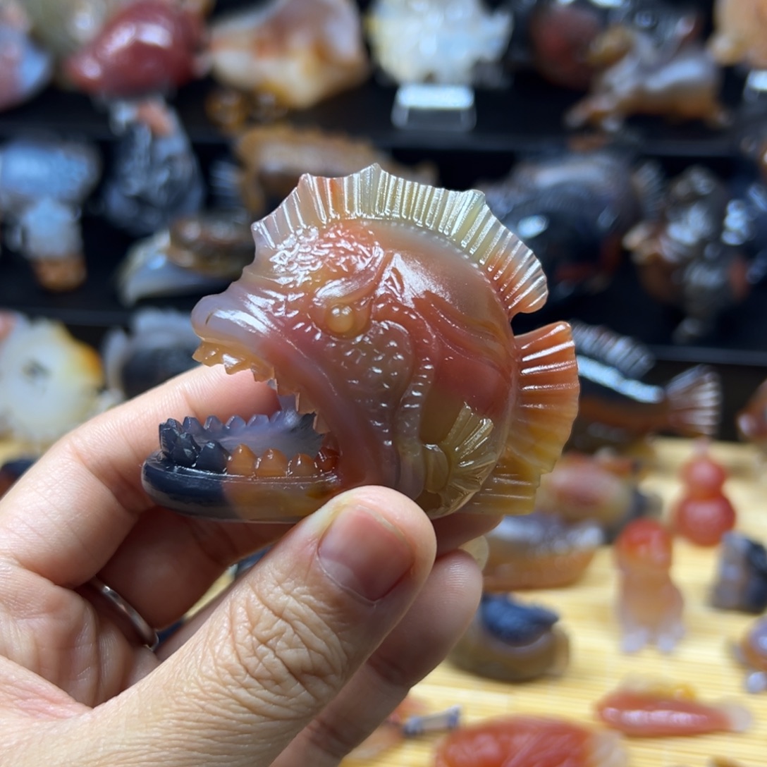 玛瑙/玉髓未镶嵌吊坠