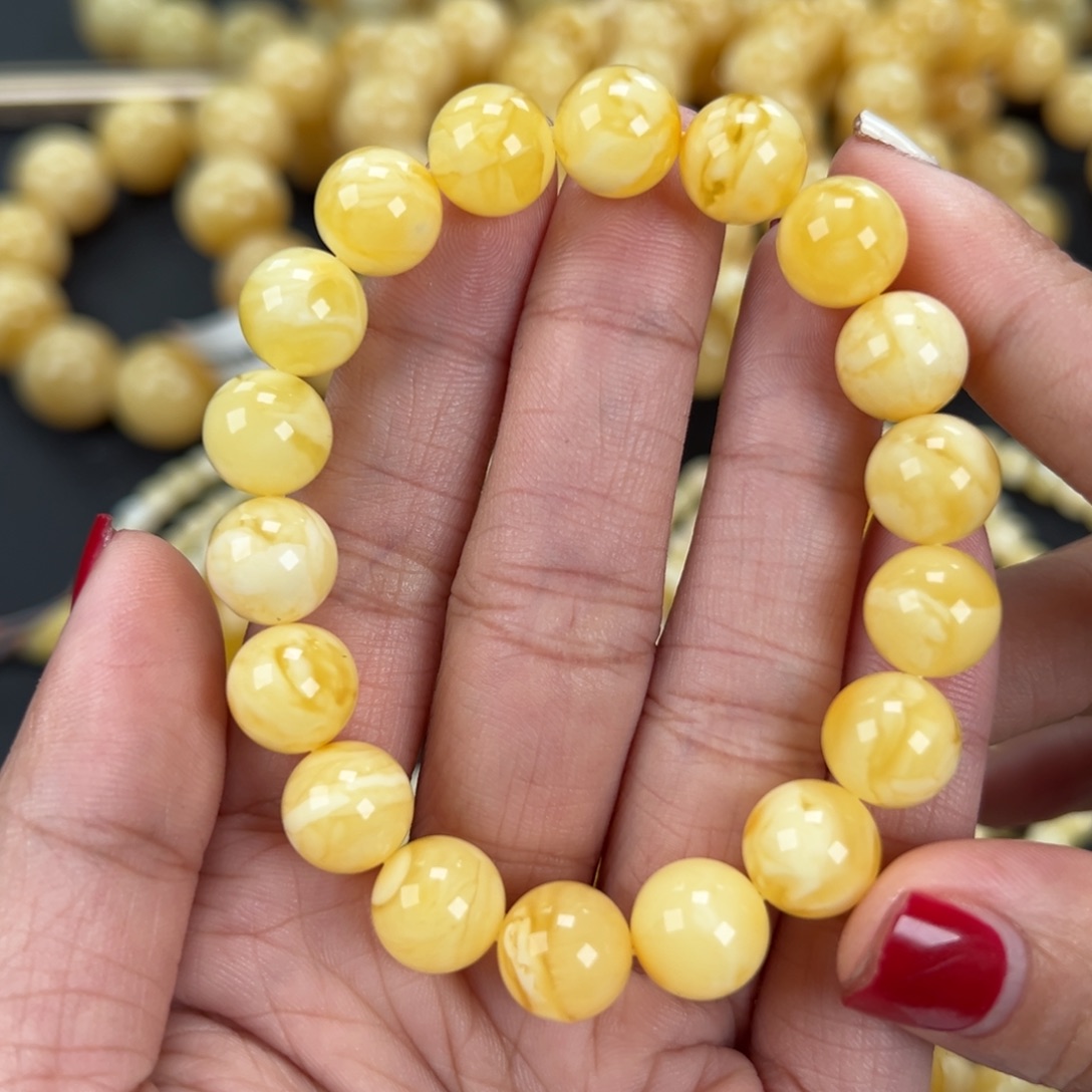 琥珀未镶嵌手链12.4克