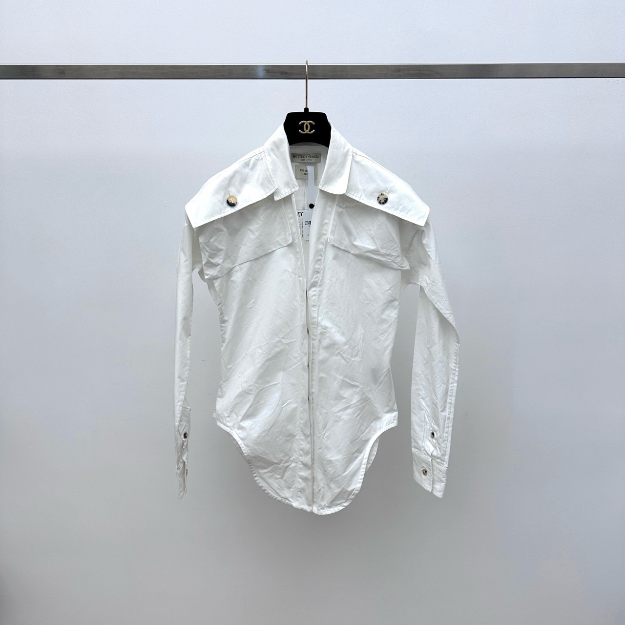 95新 BOTTEGA VENETA/葆蝶家 98新葆蝶家BV风衣款衬衣 38码 06721