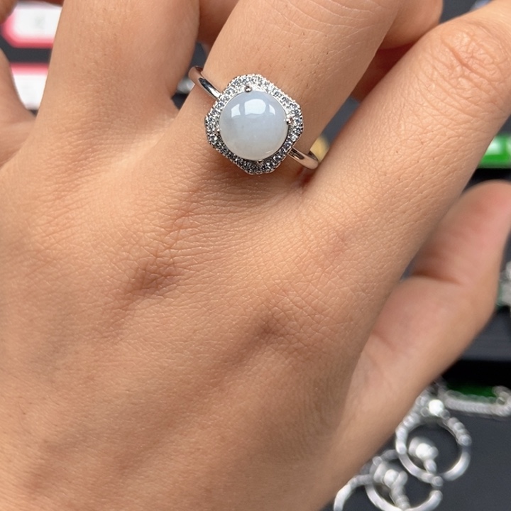 翡翠未镶嵌戒指戒指