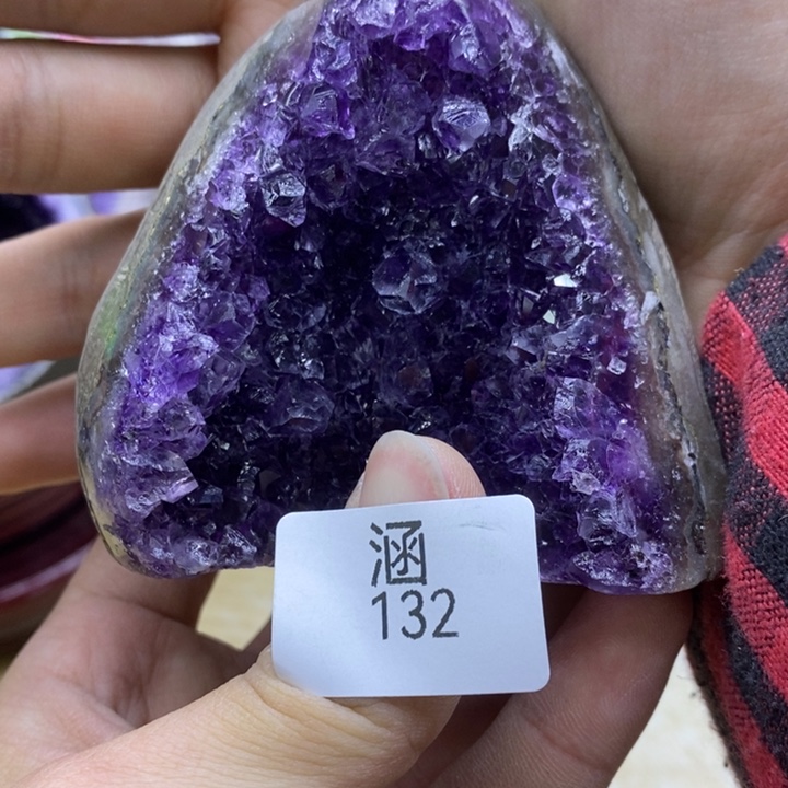 水晶大型摆件（非配饰）未镶嵌