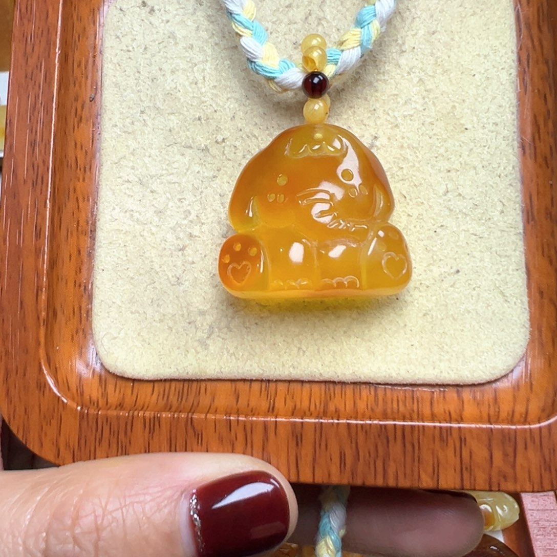 琥珀吊坠(不含链)未镶嵌