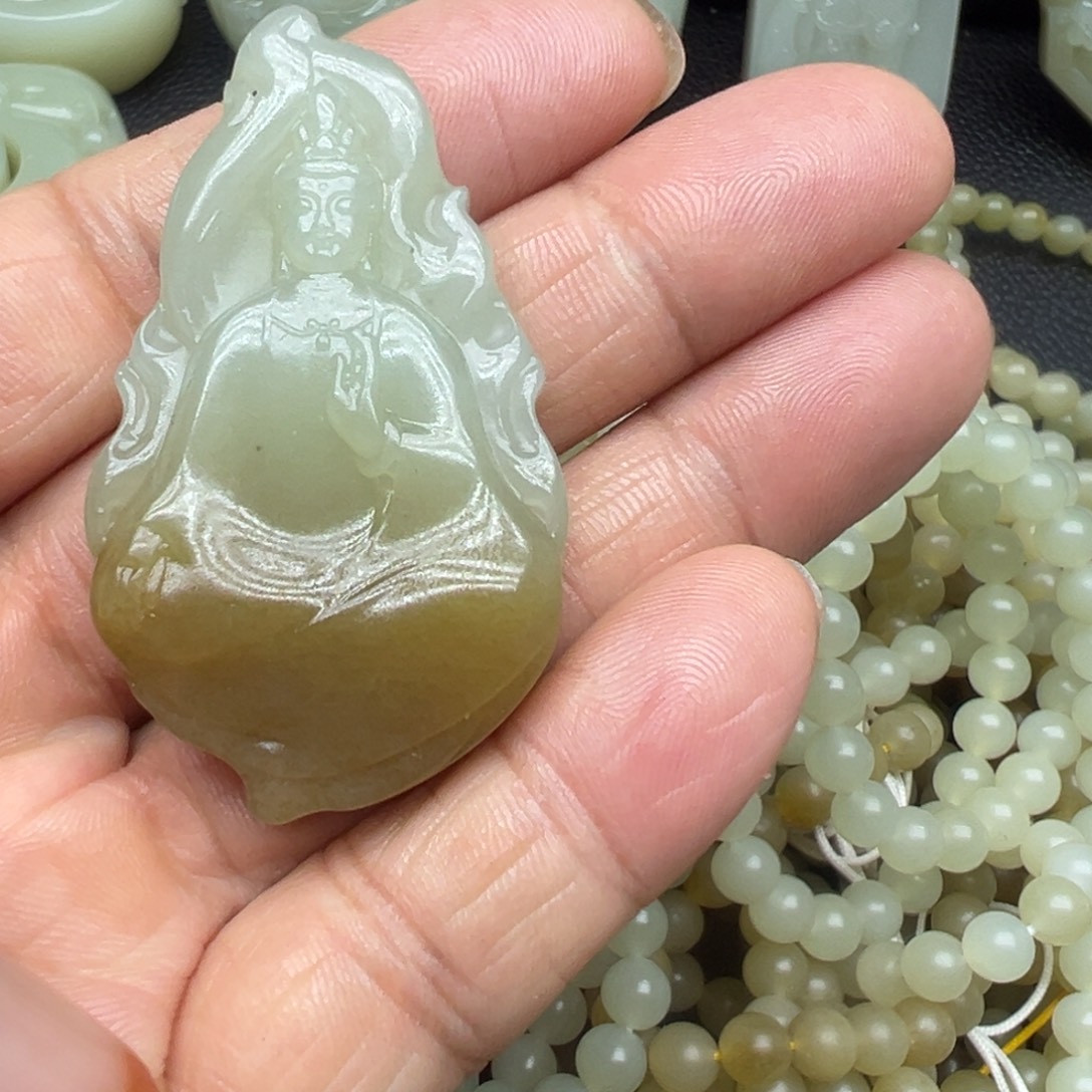 和田玉（糖玉）未镶嵌吊坠(不含链)