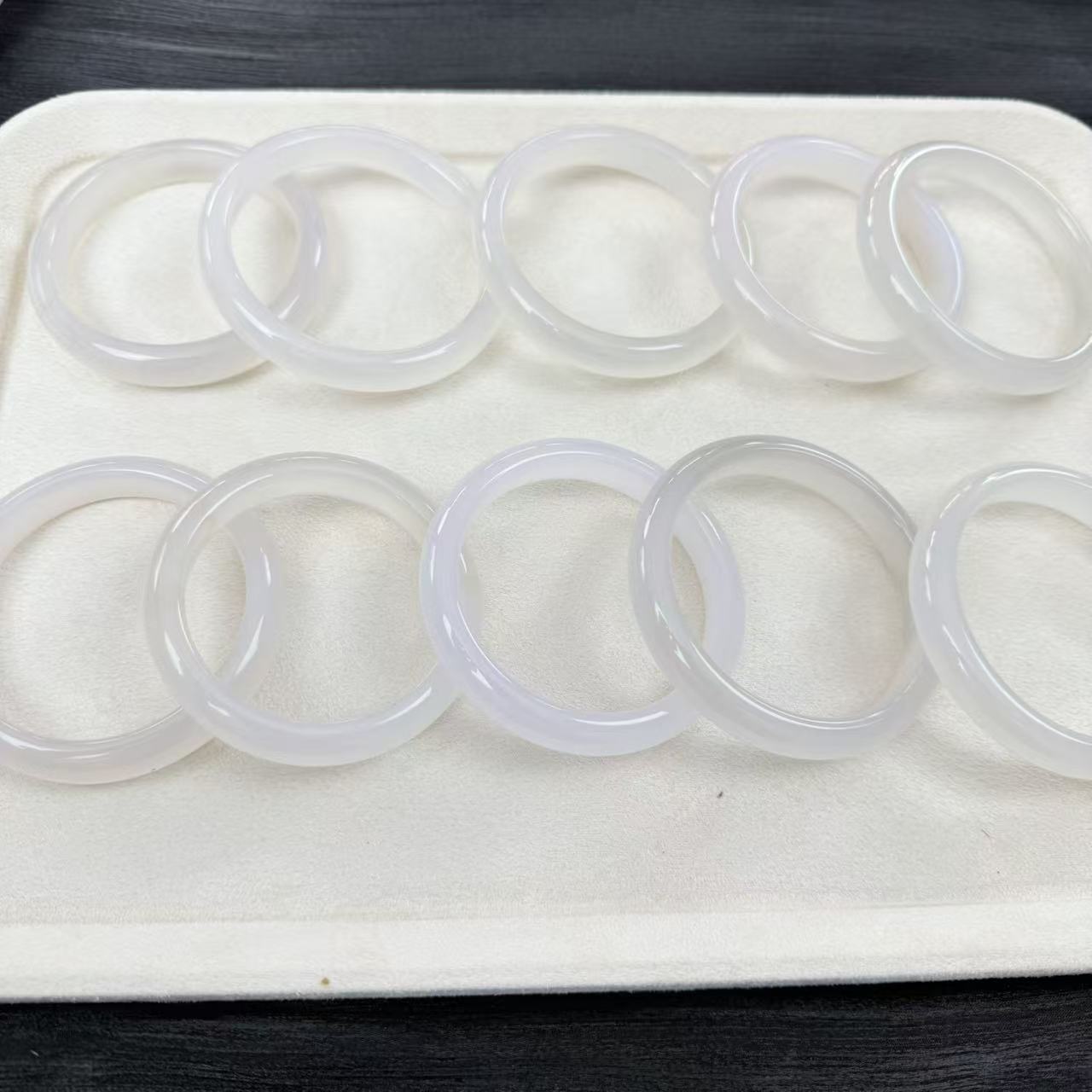 【杰少珠宝】JS58003 九天玄灵寒冰玛瑙手镯 （多样性随机发其一）