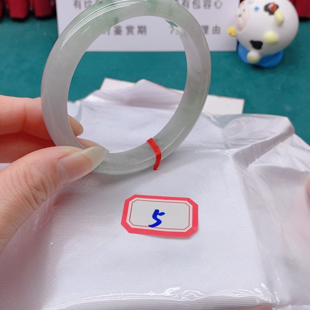 翡翠未镶嵌手镯小*055555555