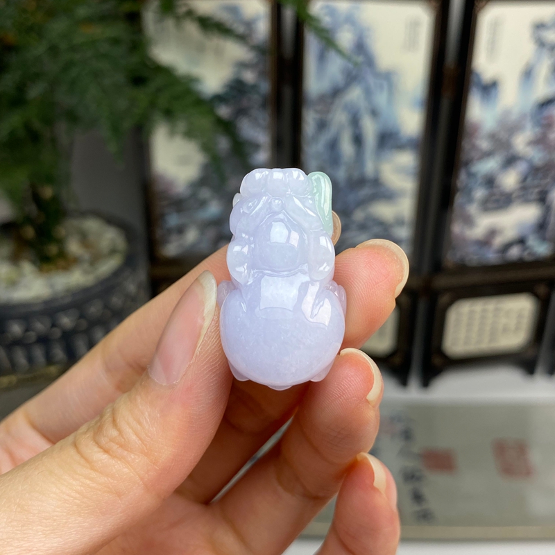 淡紫飘绿貔貅吊坠 天然翡翠A货  