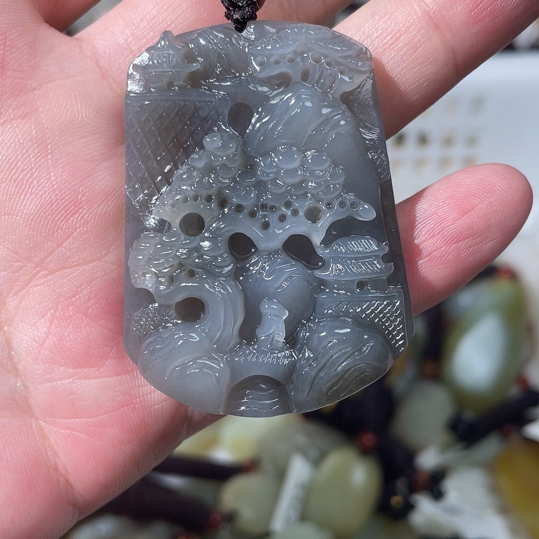 和田玉未镶嵌颈饰