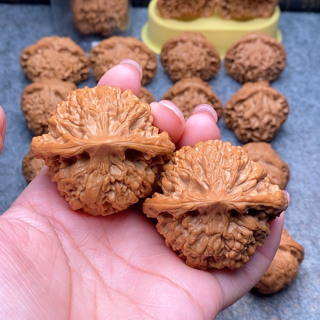 文玩核桃把件精品毕业款官帽50.5全品