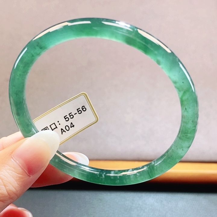 翡翠未镶嵌手镯翡翠手镯14