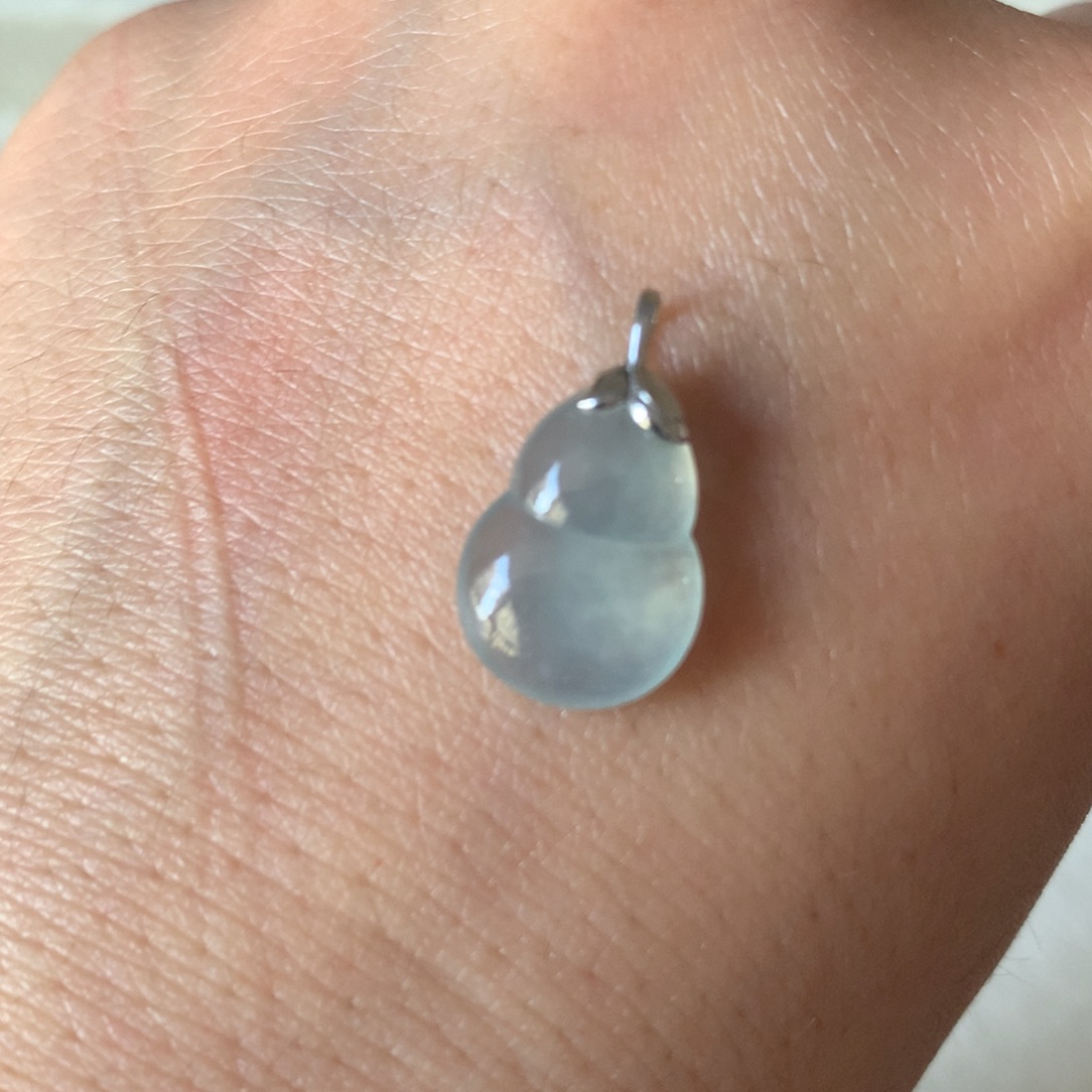 翡翠18K金镶嵌颈饰10