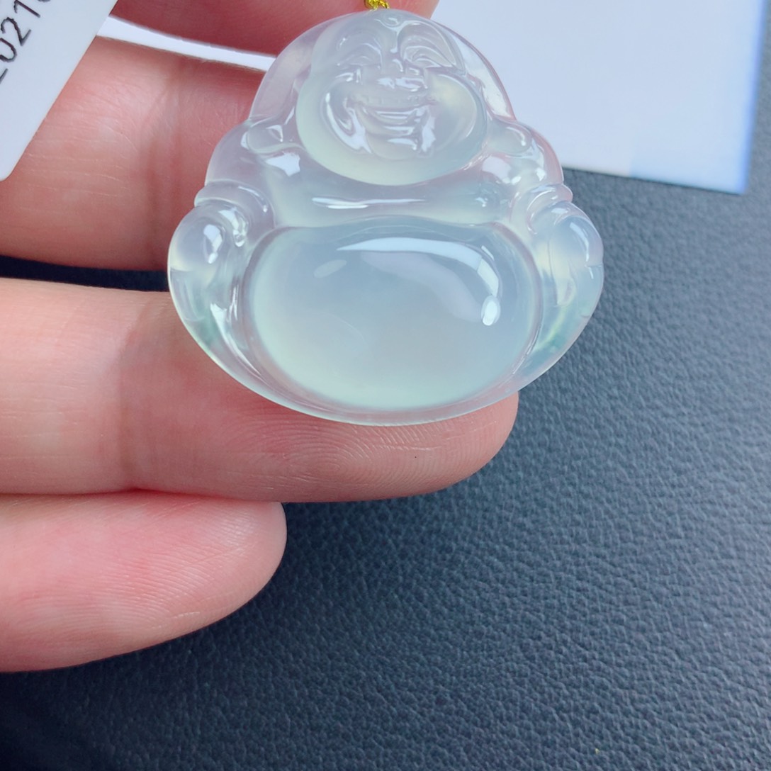 翡翠未镶嵌颈饰佛公