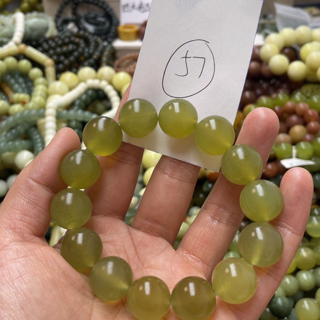 蛇纹石玉手链未镶嵌