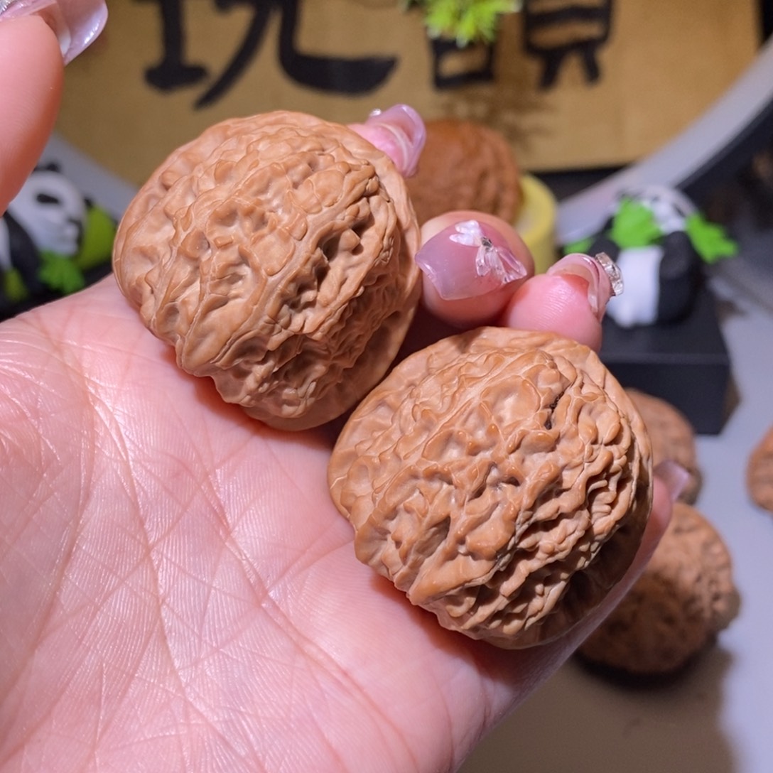 核桃手串/手链38尺全品白狮子