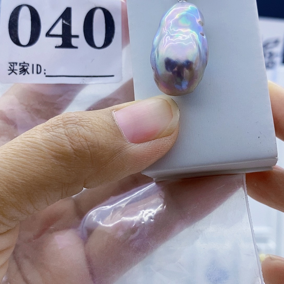 颈饰淡水珍珠钛钢