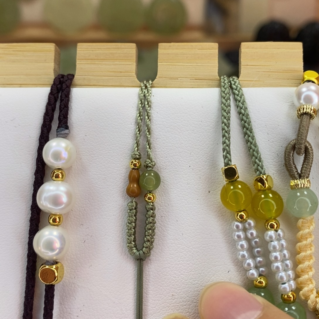 ℳ***࿐岫玉合金颈饰精美礼品