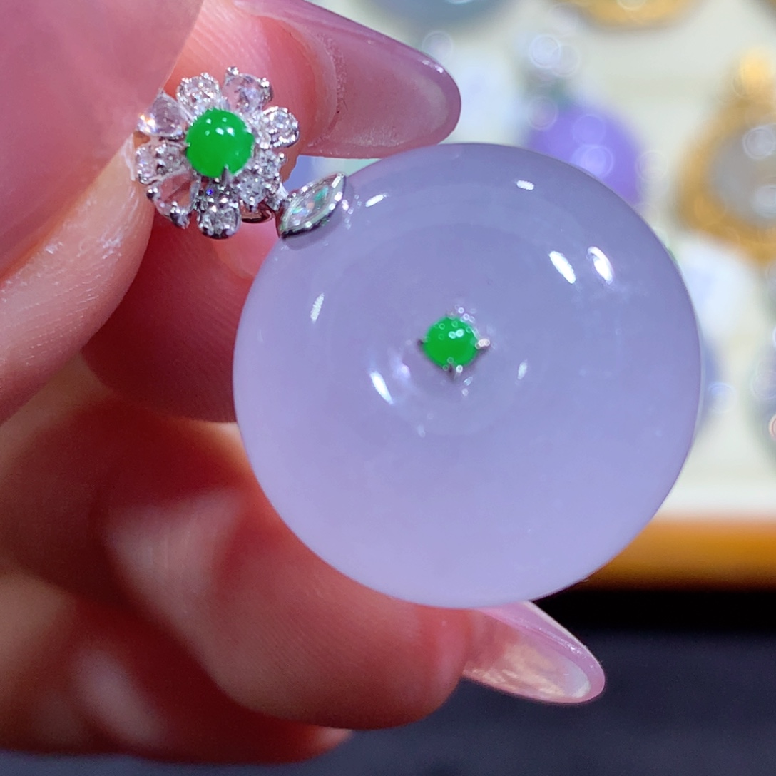 翡翠18K金镶嵌吊坠(不含链)