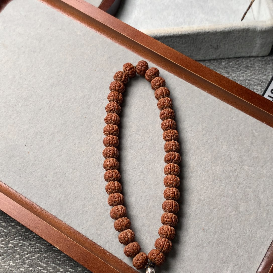 吃***睡手串金刚菩提老树王