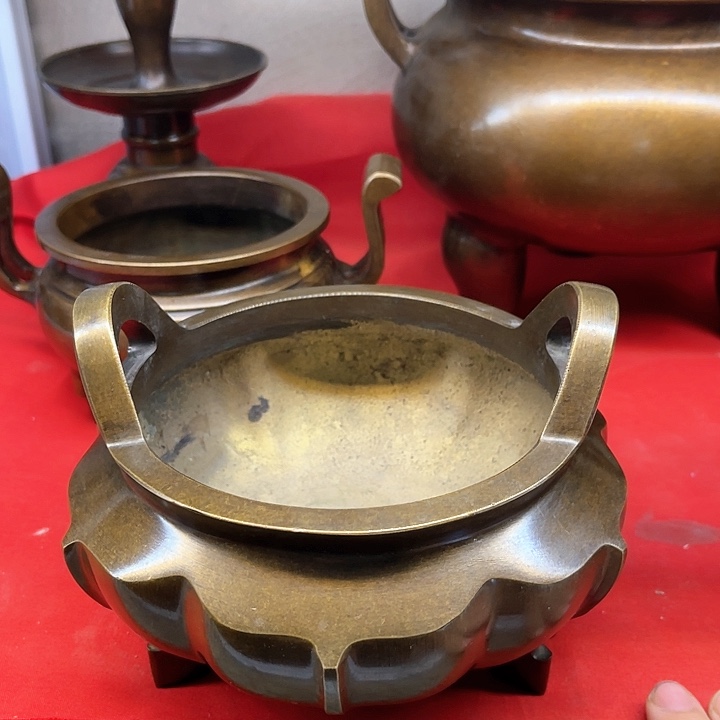 女模咳咳咳的咳额咳咳咳