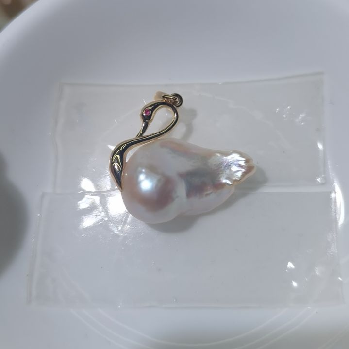 颈饰未镶嵌淡水珍珠