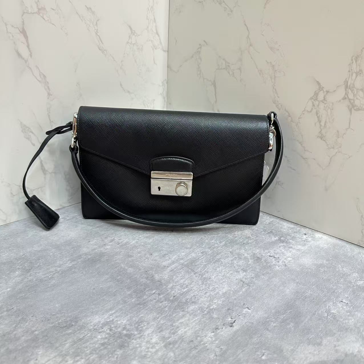 95新 Prada/普拉达 乱乱子中古/女士/手提包/107320