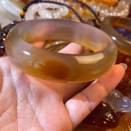 玛瑙/玉髓玛瑙手镯未镶嵌小*