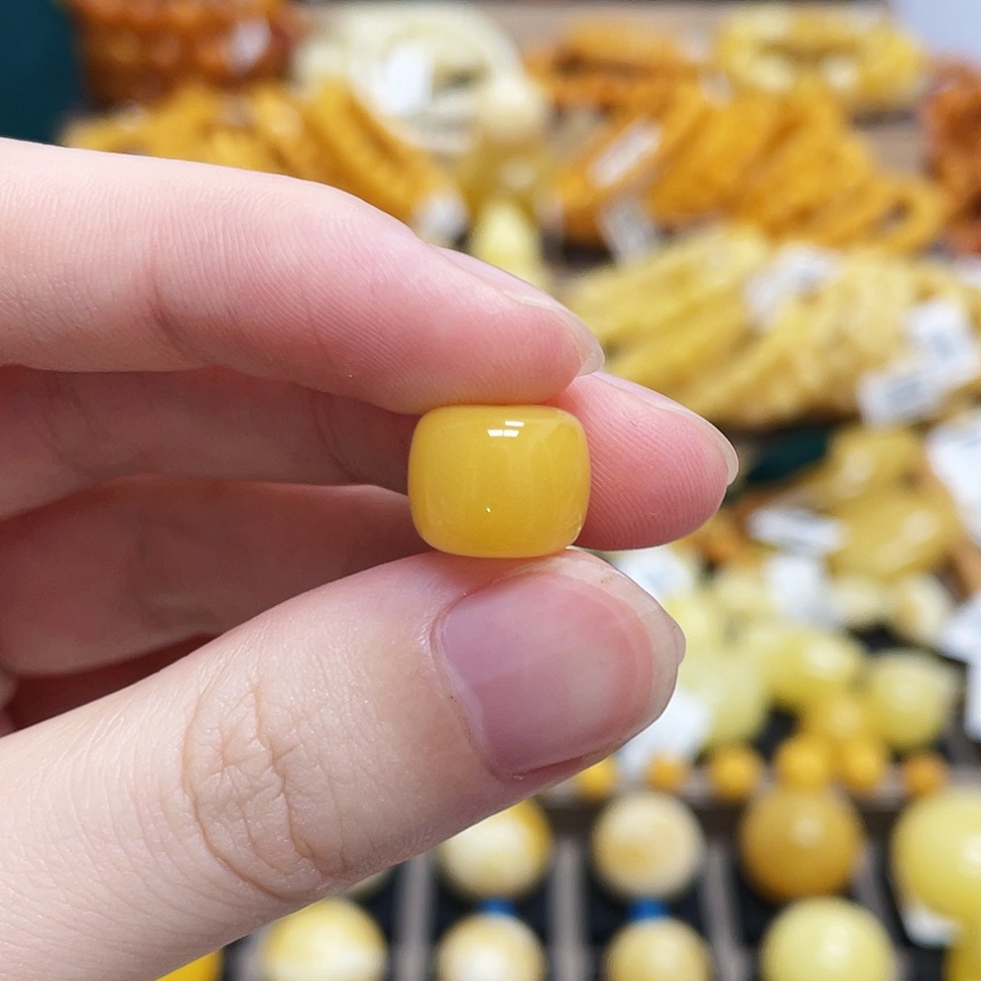 未镶嵌蜜蜡珠宝奇石老型珠鸡油黄浓蜜11.5mm