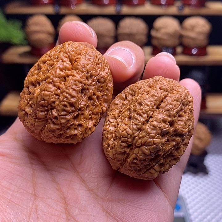 文玩核桃吊坠蝴蝶蟾1