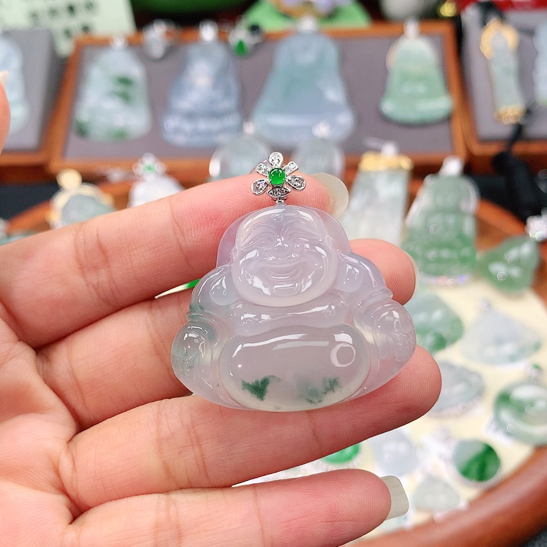 翡翠18K金镶嵌颈饰佛公